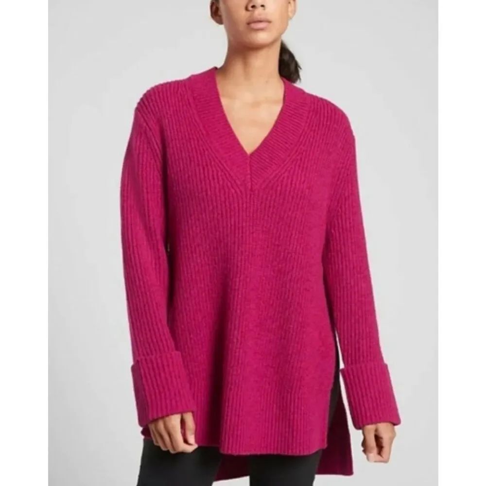Athleta Shasta ribbed wool blend vneck oversized sweater Large